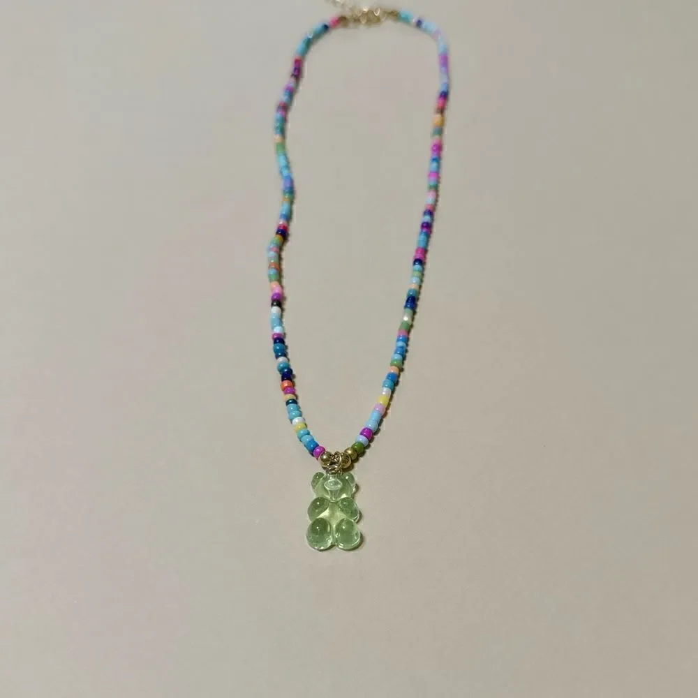Gummy bear necklace M629